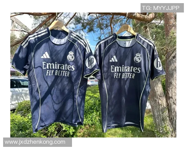 足球明星助力阿迪达斯品牌形象提升与市场影响力分析